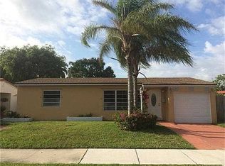 900 NE 7th St, Hallandale Beach, FL 33009