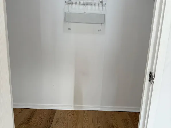 1 Greene Street image 11 of 19