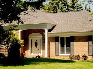 2625 Middle Rd, Glenshaw, PA 15116