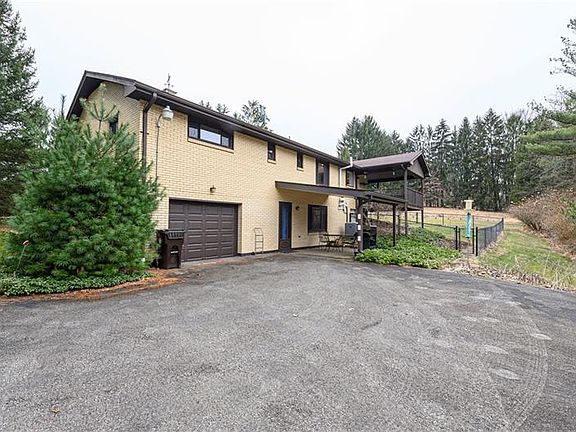 2nd image of 4850 Bluebird Ln