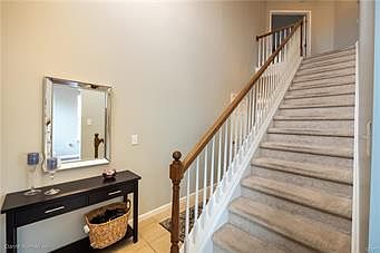 3rd image of 4443 Elmwood Dr