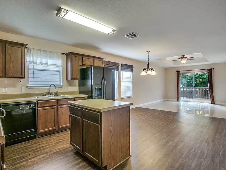 11509 Autumn Ash Dr — Photo 3