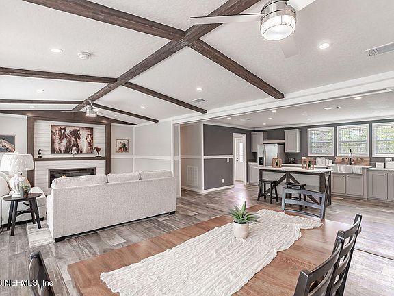 4th image of 230 REDEYE Road