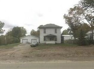 205 N Main St, Camden, MI 49232