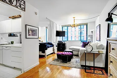 Rented by City Connections Realty