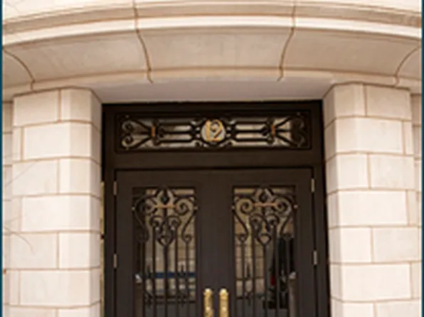 12 East 63rd Street image 1 of 2