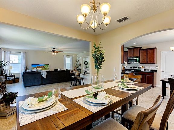 4th image of 4988 Grassy Knoll Dr
