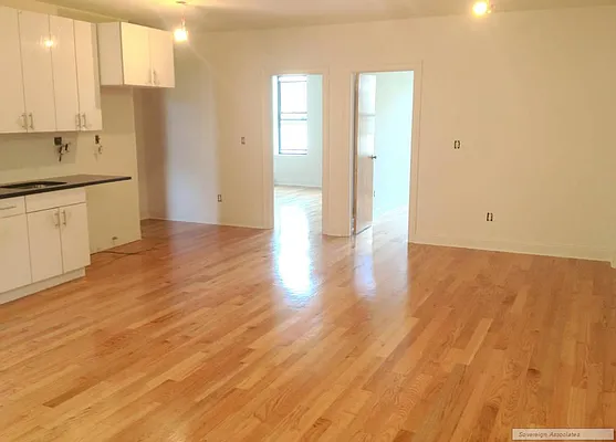 Rented by Sovereign Associates | media 2