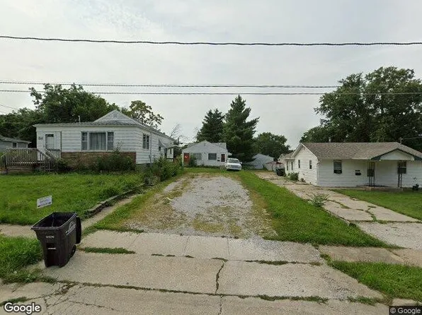 1210 West St, Des Moines, IA 50315