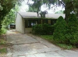 82 Cambridge Ln, Glendale Heights, IL 60139