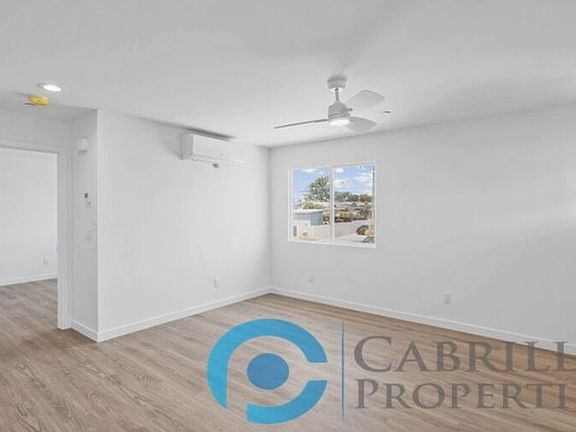 4th image of 3078 46th St