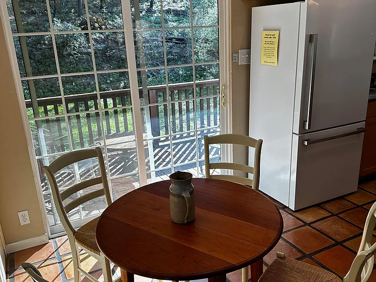 1626 Westlake Dr — Photo 7