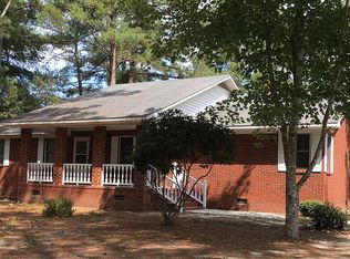 1832 Golf Course Rd, Hartsville, SC 29550