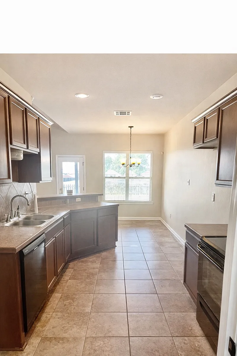 Building Photo - 13149 Ribbonwood Dr