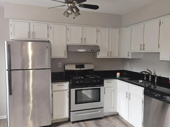 700 Schuyler Ave #D-13, Kearny Town, NJ 07032