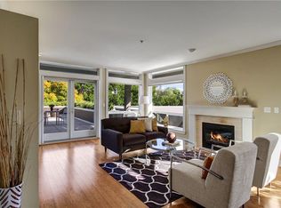 121 Lakeside Ave APT 207, Seattle, WA 98122