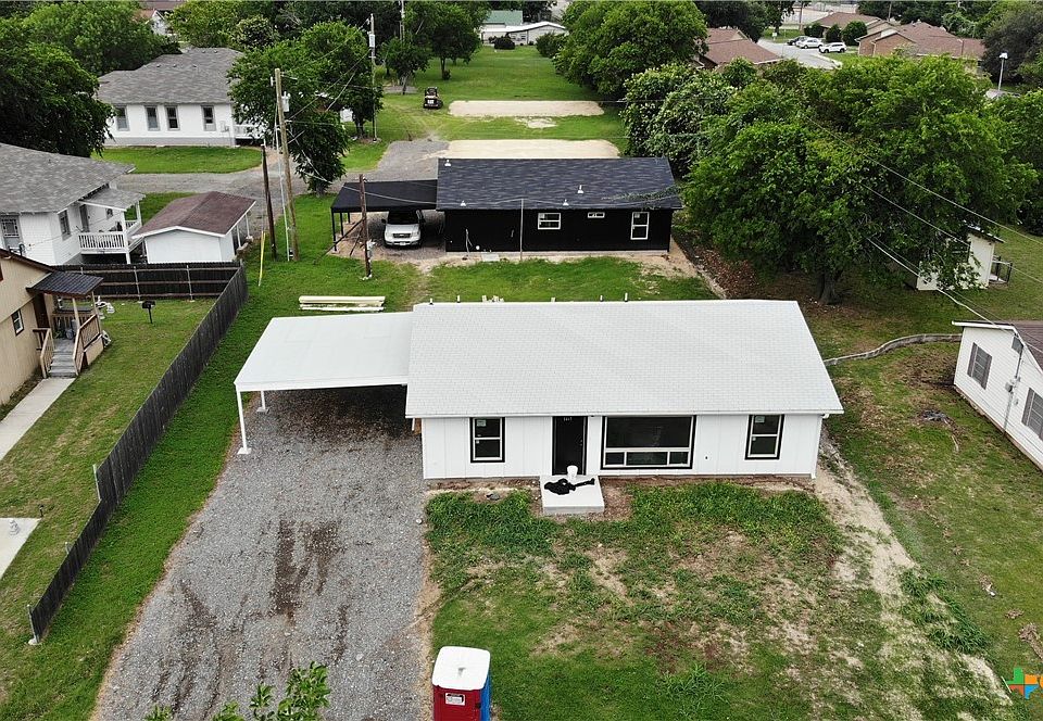 1st image of 480 E Avenue R