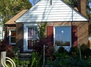 236 Lenox St, Detroit, MI 48215