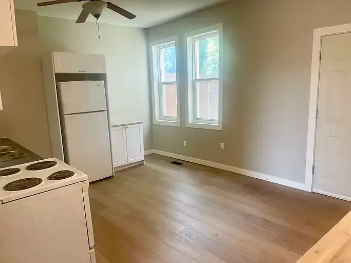 191 Worthington Cres #191 — Photo 2
