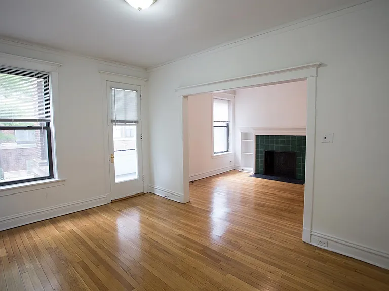 Dining/Living room