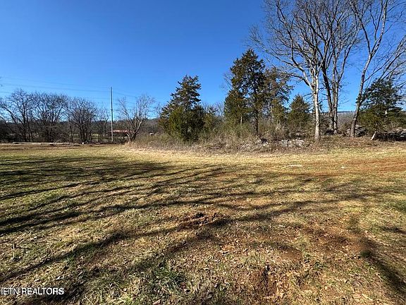 2nd image of W Union Valley Rd