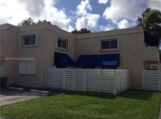 14351 SW 97th Ln, Miami, FL 33186