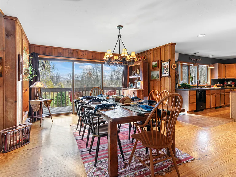 21 Larsen Dr — Photo 10