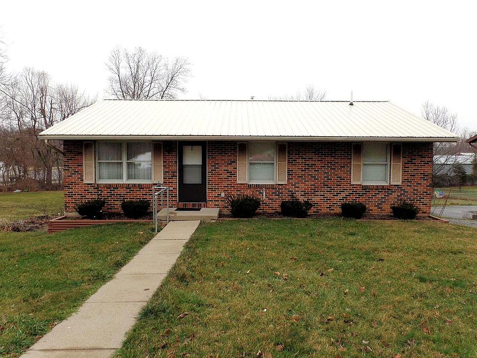 1st image of 101 1/2 Willettsville Pike