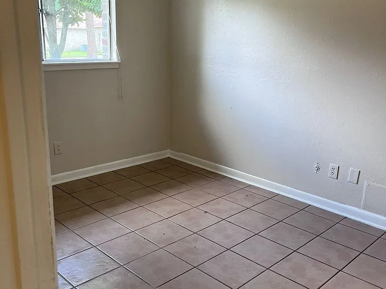 2103 Musket Groves St — Photo 9