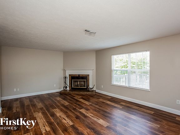 4th image of 7326 Bruin Dr