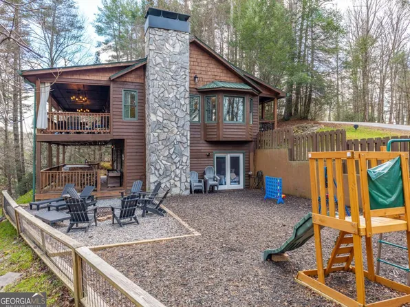 130 Clark Dr, Ellijay, GA 30540