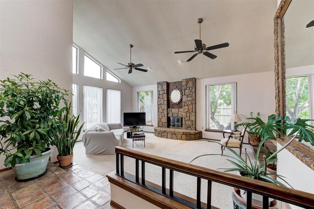 13501 Fox Hollow Rdg, Oklahoma City, OK - More