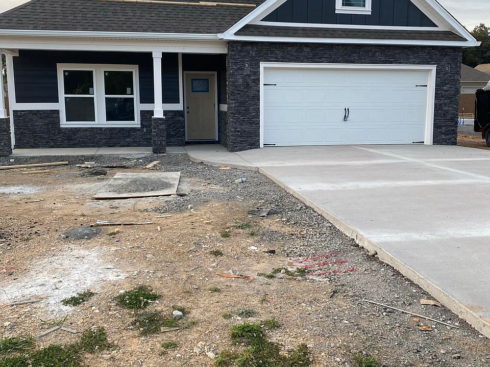 1st image of 126 Country Cove Dr