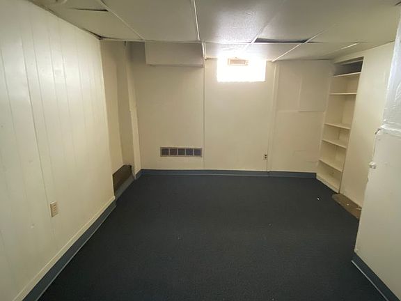 2nd image of 238 Hazelwood Ave APT 1