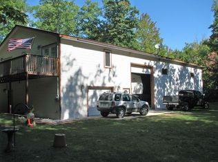 3047 Ironwood Dr, Cheboygan, MI 49721