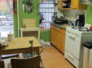 300 Ellery St #1R, Brooklyn, NY 11206