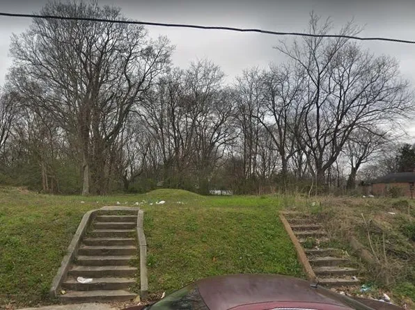 1077 S Orleans St #3, Memphis, TN 38126