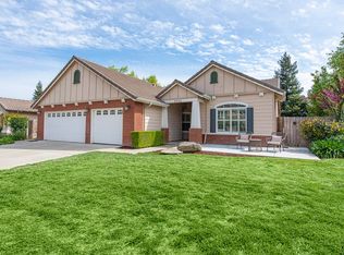 3055 W Newton Ave, Visalia, CA
