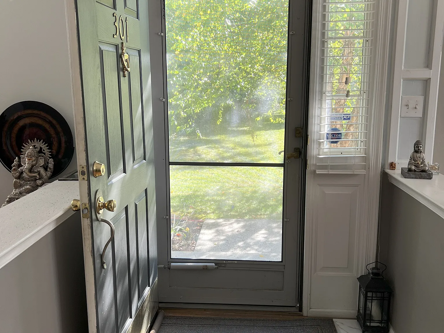 3 bed, 2.5 bath, 1968 sqft, $4,300 — Photo 4