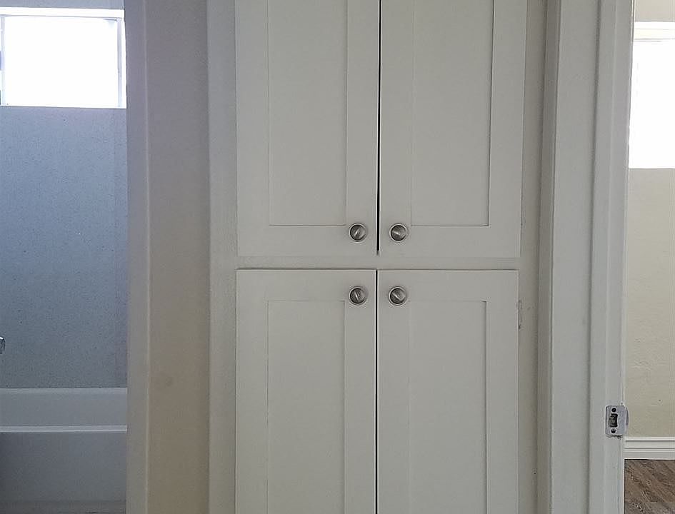 7500 Laurel Canyon Blvd, North Hollywood, CA 91605 Zillow