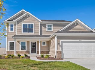 6764 Starling Dr, Schererville, IN 46375