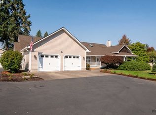 26077 England Loop, Veneta, OR 97487