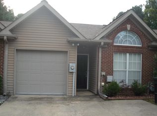 581 Cahaba Manor Dr, Pelham, AL 35124