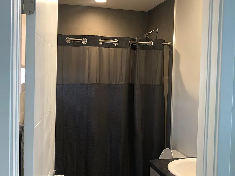 Full Bathroom Upstairs