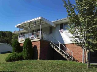 72 Stoney Lonesome Rd, Fairmont, WV 26554