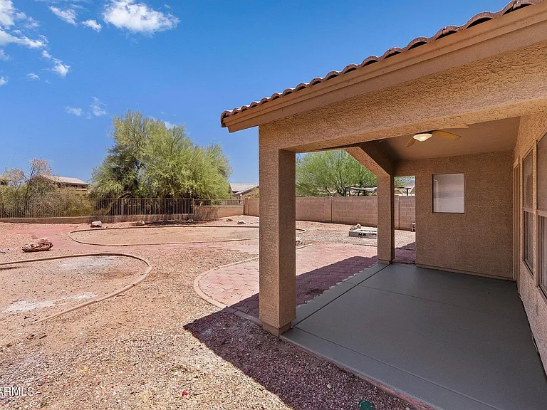 17534 W Coyote Trail Dr — Photo 29