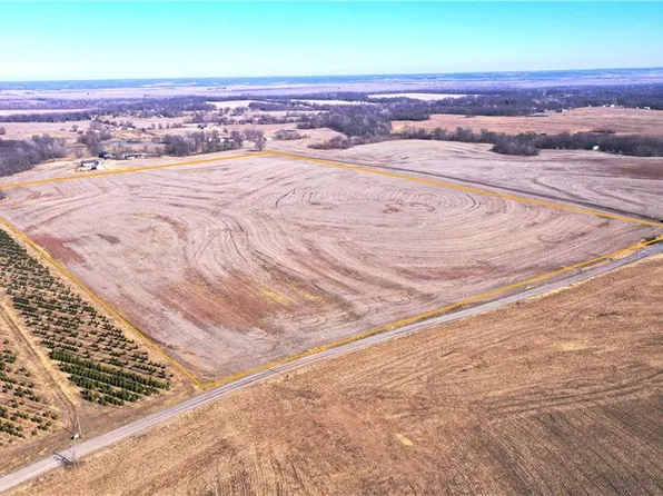 Hunter Rd, Sibley, MO 64088