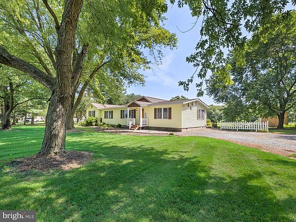 2nd image of 28495 Fire Tower Rd