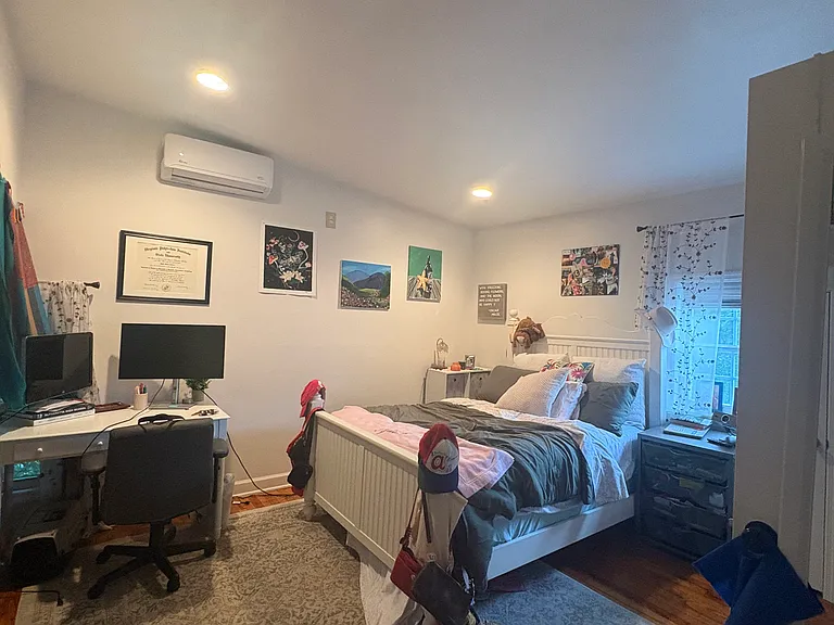 1439 Windsor Pkwy NE — Photo 18