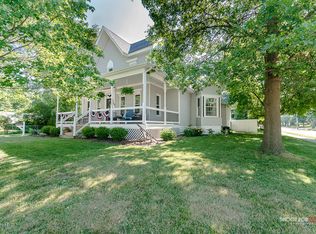159 S Park St, Zeeland, MI 49464